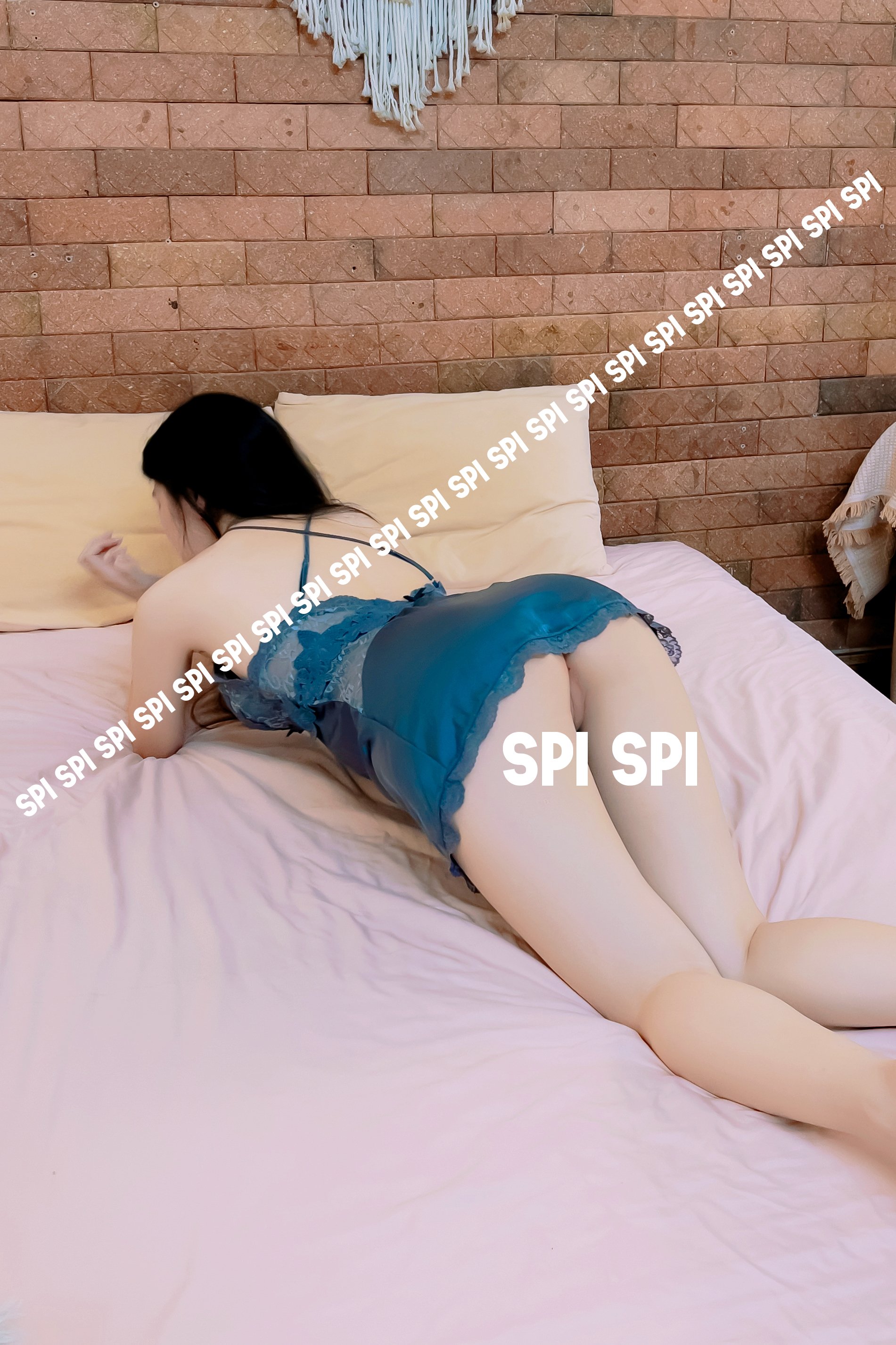 z3.jpg